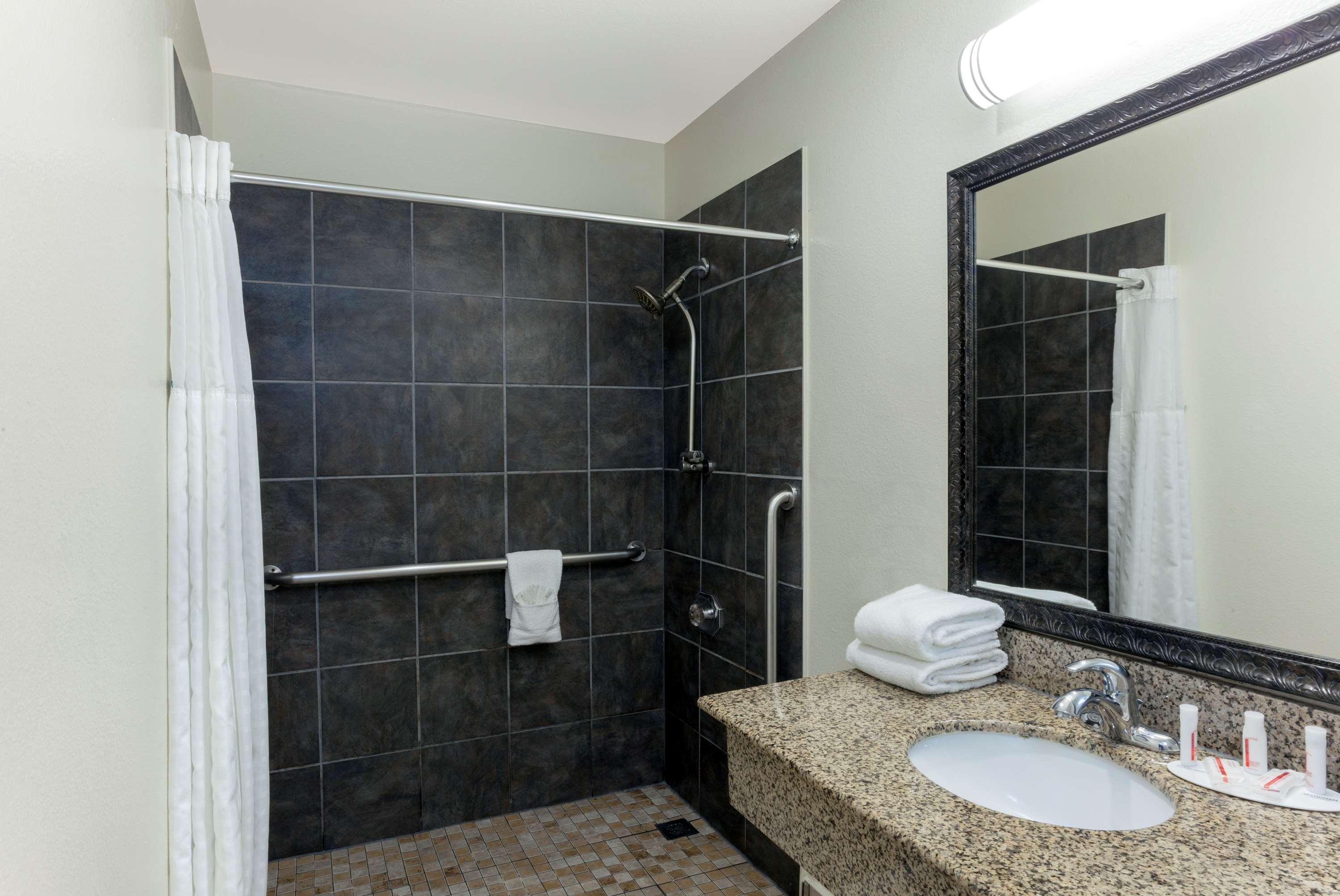 Super 8 By Wyndham San Diego Hotel Circle Ngoại thất bức ảnh