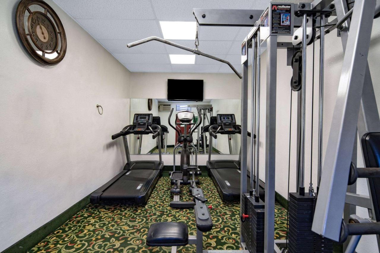 Super 8 By Wyndham San Diego Hotel Circle Ngoại thất bức ảnh