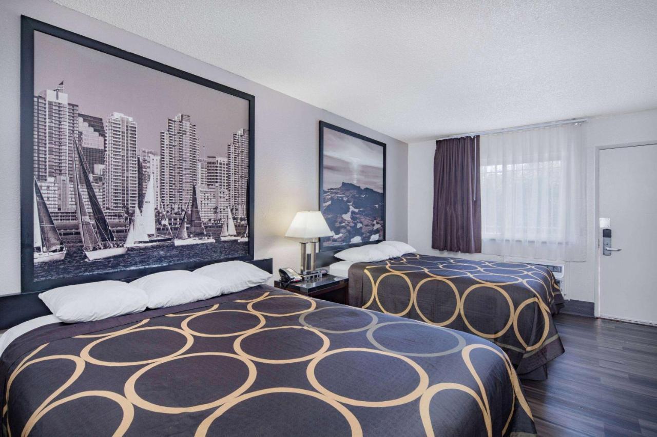 Super 8 By Wyndham San Diego Hotel Circle Ngoại thất bức ảnh