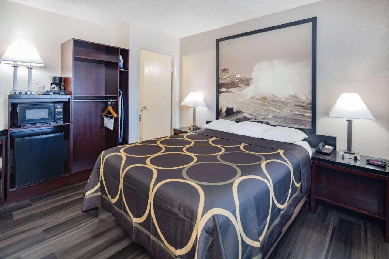 Super 8 By Wyndham San Diego Hotel Circle Ngoại thất bức ảnh