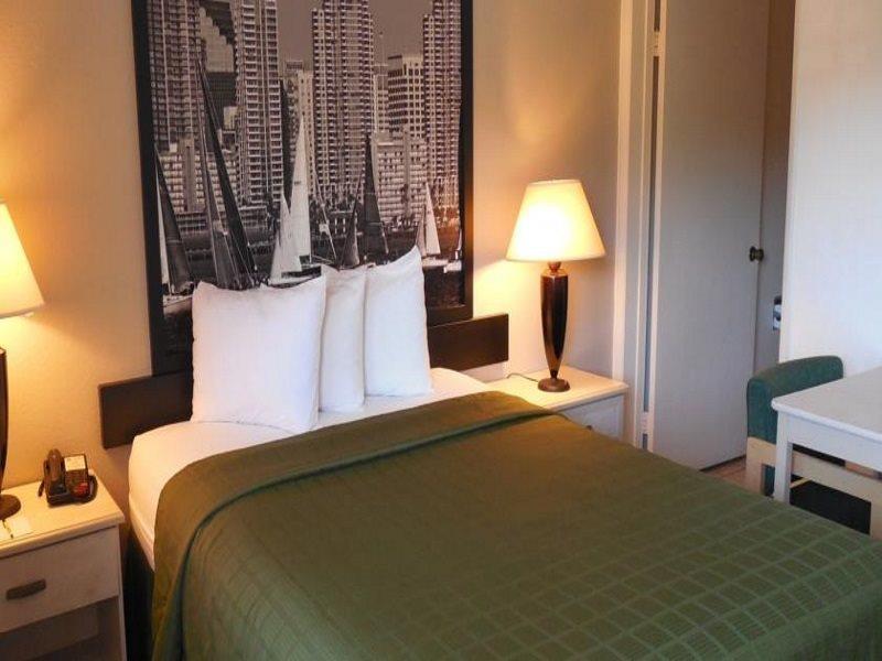 Super 8 By Wyndham San Diego Hotel Circle Ngoại thất bức ảnh